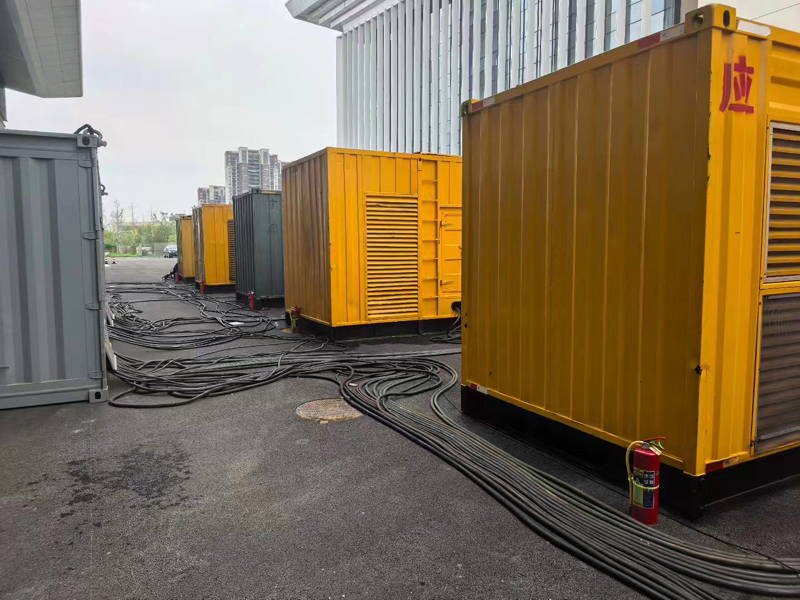 开原不同季节柴油发电机组保养有哪些注意事项?